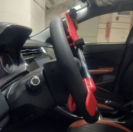 قفل فرمان خودرو وی ام ان مدل6830C