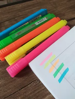 ماژیک علامت گذار کنکو کد HL05 بسته 5 عددی