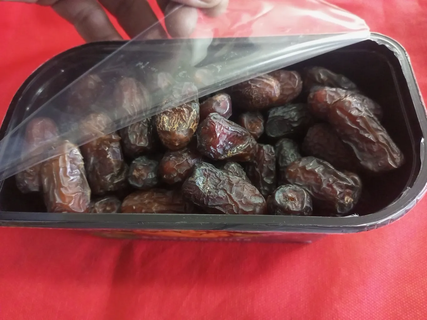 خرما پیارم اکبر راستگو مقدار 650 گرم