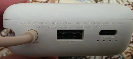 پاوربانک 33 وات شیائومی مدل PB2030MI ظرفیت 20000 میلی آمپر ساعت