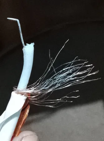 کابل آنتن مدل RG6U COAXIAL