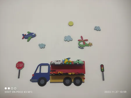 شلف دیواری اتاق کودک باروچین مدل ماشین کد sh-20