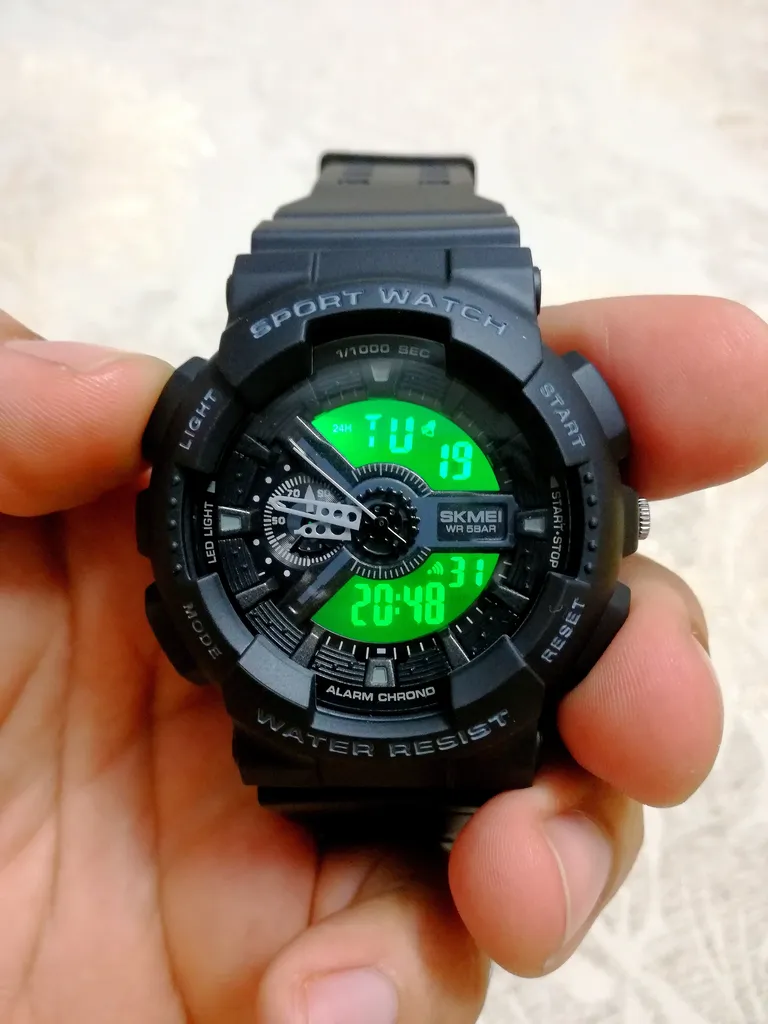 ساعت مچی دیجیتال اسکمی مدل 1688 کد 04