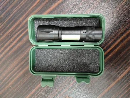 چراغ قوه دستی مدل tbv21