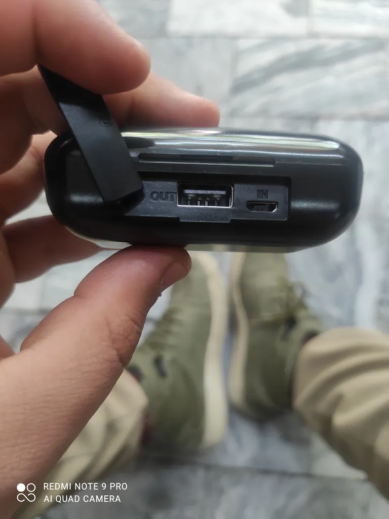 هدفون بلوتوثی مدل LED Screen-9