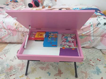 میز تحریر پایه کوتاه باکسدار سایز 70*50 (ضدخش،تاشو،تنظیم شونده ارتفاع)