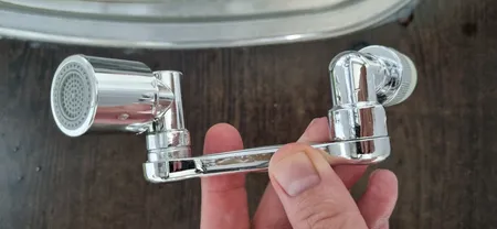 سرشیر آب آلوا مدل گردان 1080 درجه کد VMI-KB-8001