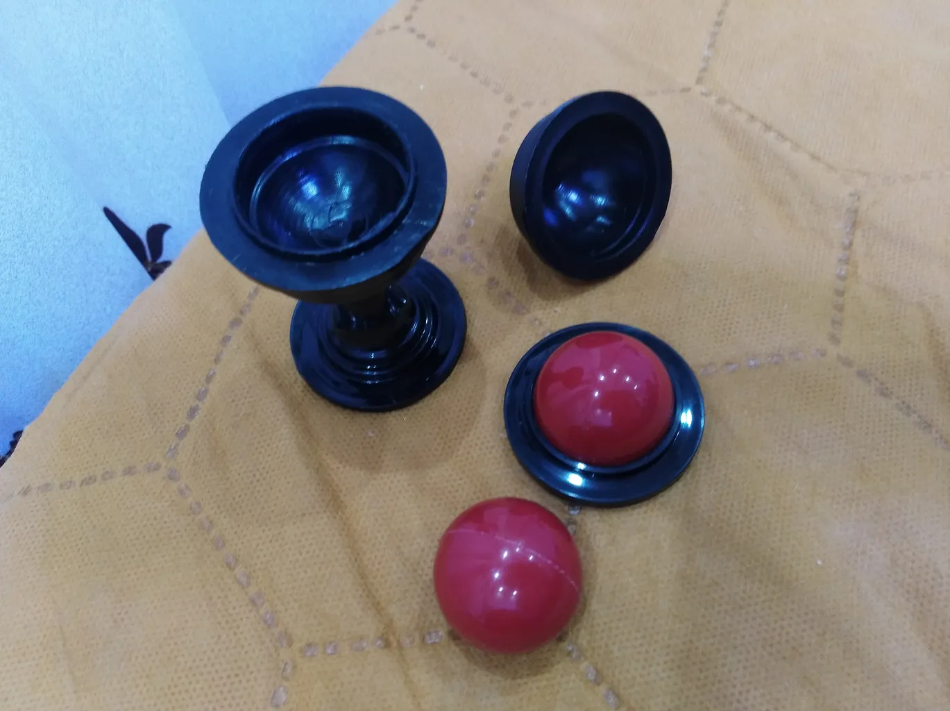 ابزار شعبده بازی مدل توپ و قندان سحرامیز DSK