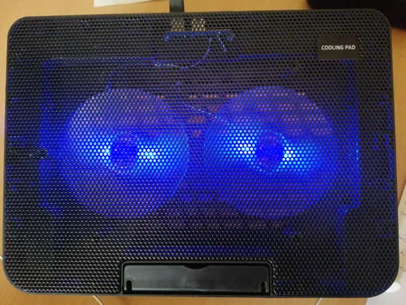 پایه خنک کننده لپ تاپ مدل N99