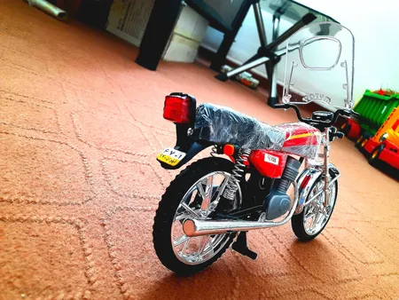 موتور بازی مدل HONDA CG 125