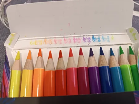 مداد رنگی 12 رنگ آریا مدل فلورسنت کد 3611