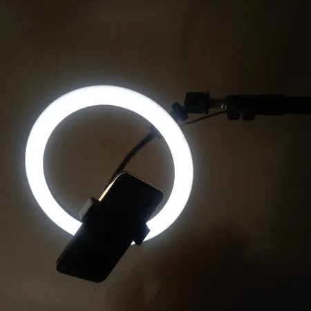 رینگ لایت مدل CXB-260