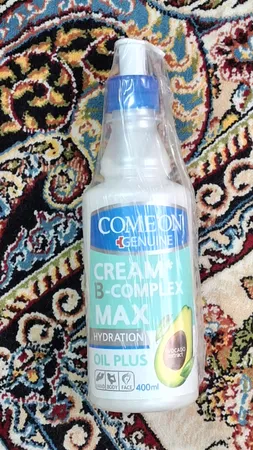 کرم مرطوب‌کننده کامان مدل Oil Pluse حجم 400 میلی‌لیتر