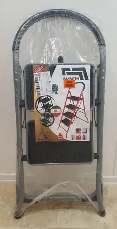 نردبان 2 پله ایران پایه  مدل 0002