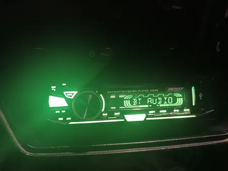 پخش کننده خودرو دنای مدل DE-C8022D