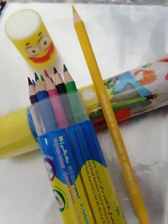 مداد رنگی 12 رنگ آریا مدل 3051