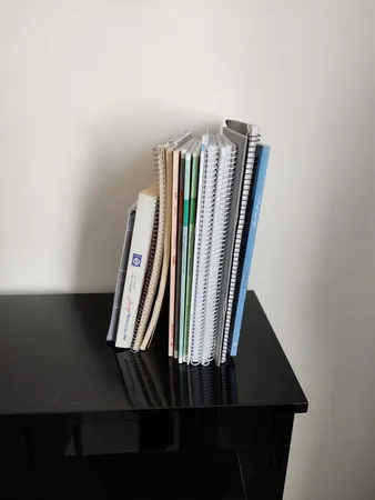 نگهدارنده کتاب مدل QS بسته 4 عددی