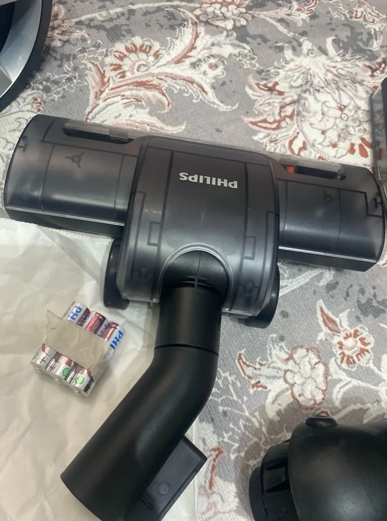 جاروبرقی 2200 وات فیلیپس مدل XD8052