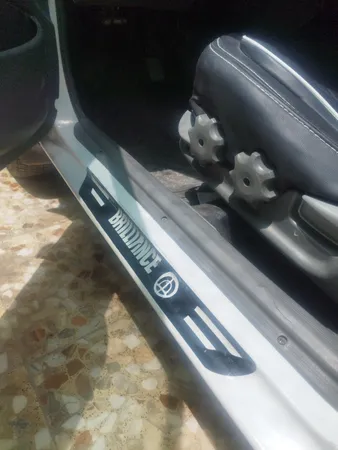 برچسب پارکابی مدل S256 مناسب برای خودرو برلیانس بسته 4 عددی