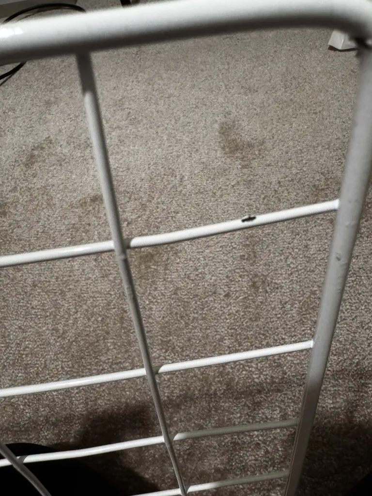 قفسه فلزی مدل مشبک M48