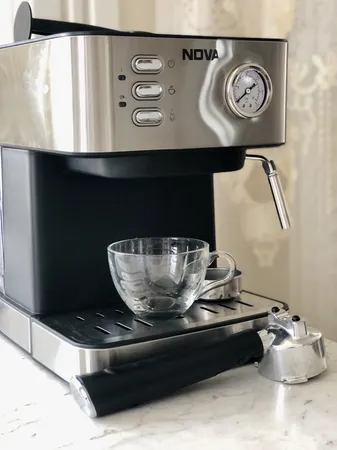 اسپرسو ساز 1.5 لیتری نوا مدل NCM-147EXPS