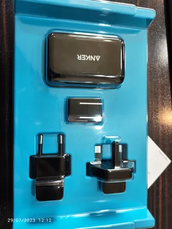 شارژر دیواری انکر مدل POWERPORT III 65W A2712