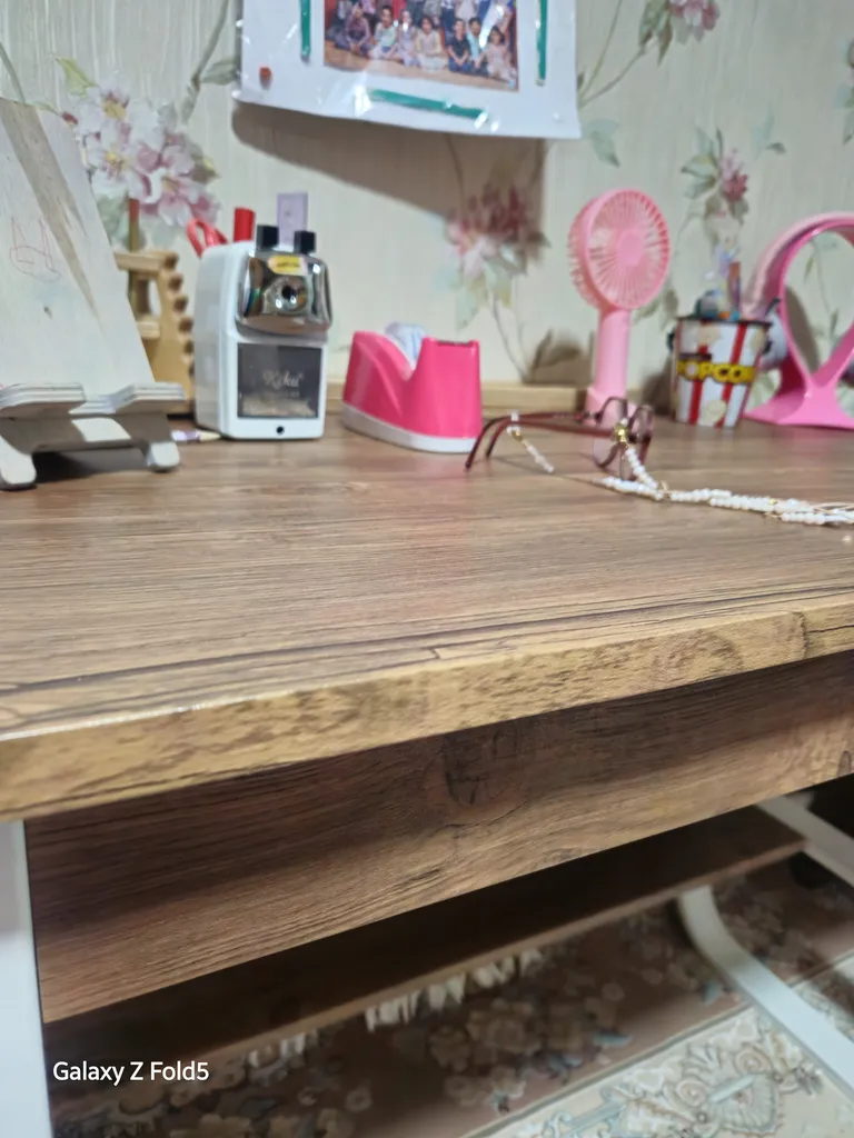 میز تحریر یاران دکور مدل پایه فلزی