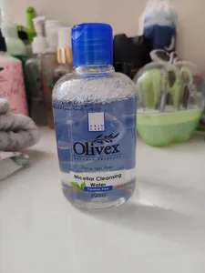 تجریه خرید آب پاک کننده آرایش صورت الیوکس مدل میسلار حجم 200 میلی لیتر