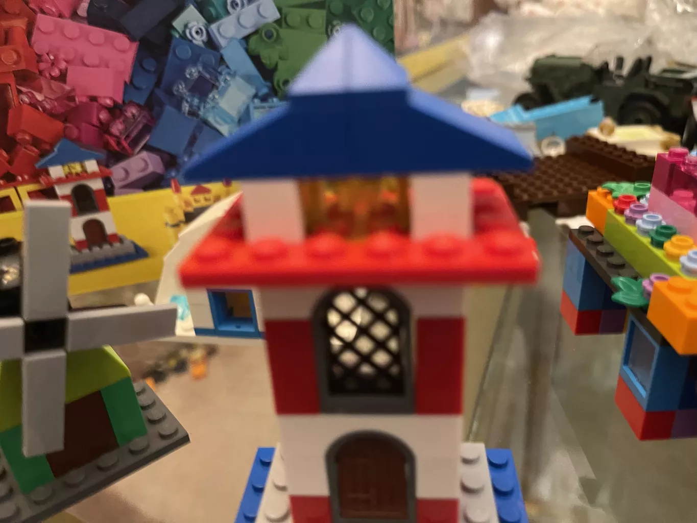 لگو سری Classic مدل Bricks and Houses 11008