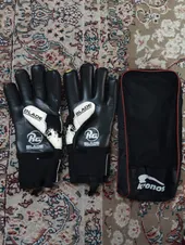 تجریه خرید دستکش دروازه بانی مدل RG 1110 RAYVEN