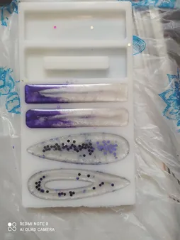 قالب رزین مدل گیره مو طرح کلاسیک کد SIM1