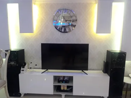 ساعت دیواری اِلِنسی مدل SD-021-60