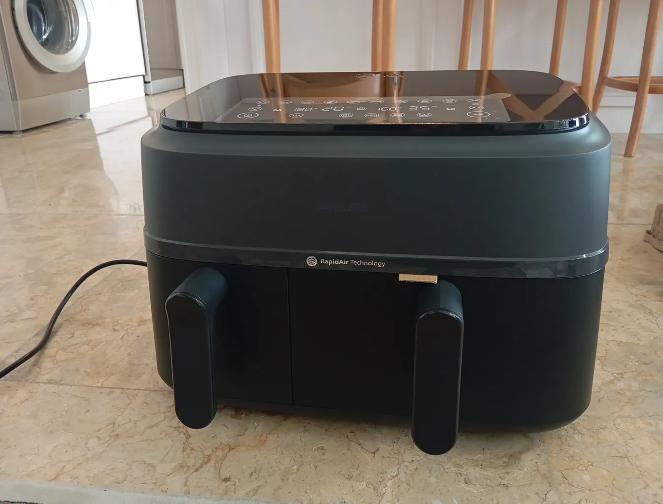 هواپز 9 لیتری فیلیپس مدل NA350/00