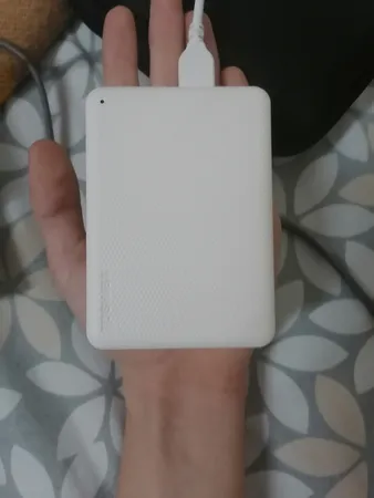 هارد اکسترنال توشیبا مدل Canvio Advance ظرفیت چهار ترابایت دارای رابط USB Type-A 3.0