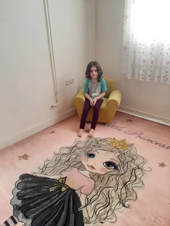 فرش ماشینی طرح کودک کد 100285