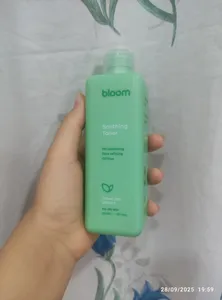 تجریه خرید تونر صورت بلوم مدل عصاره چای سبز حجم 250 میلی لیتر