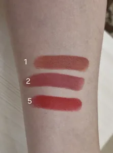 تجریه خرید رژ لب جامد دیویو مدل 24 شماره 1