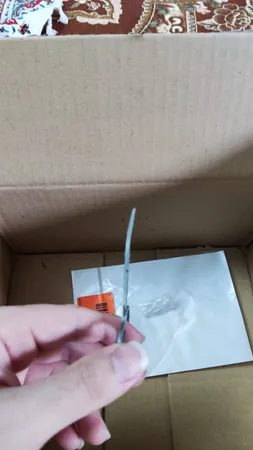 قیچی ابرو آنی مدل B2