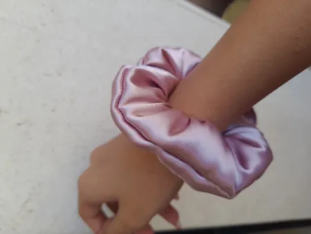 بیگودی مو مدل پرنسس طرح روبان به همراه کش مو بسته 2 عددی