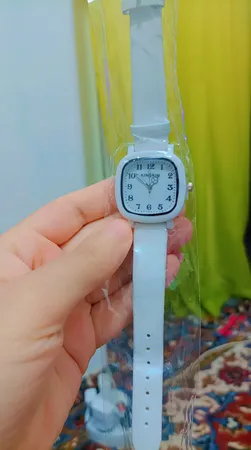 ساعت مچی عقربه ای بولون مدل بند ژله ای ضد حساسیت 3