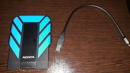 هارد اکسترنال ای دیتا مدل HD710 Pro ظرفیت دو ترابایت دارای رابط USB Type-A 3.0