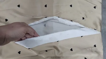 رو بالشی مدل ساتن ابریشم طرح قلب