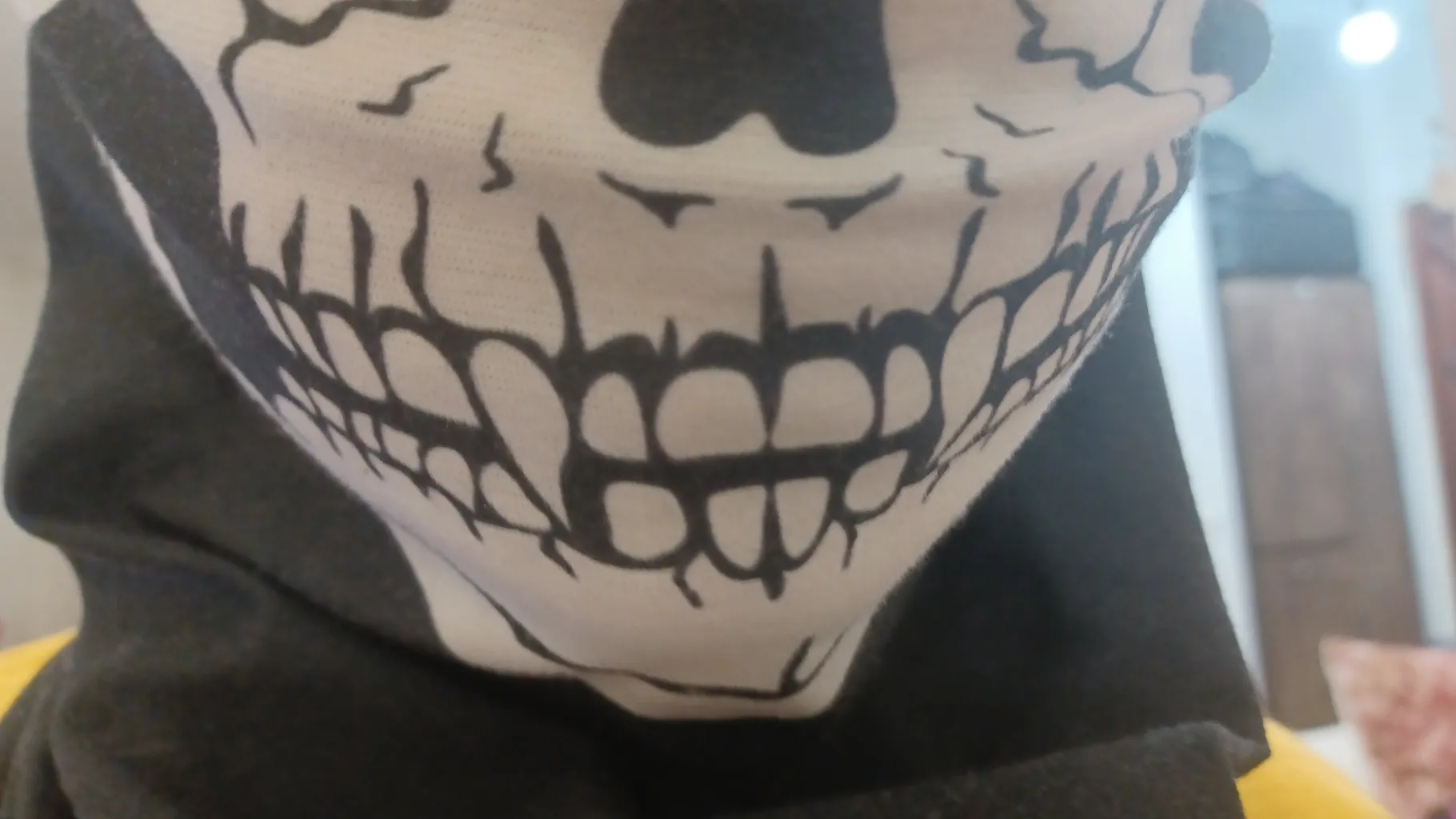 ماسک صورت طرح گوست 01