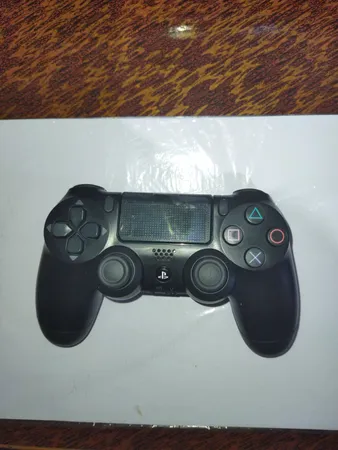 دسته بازی پلی استیشن ۴ مدل DUALSHOCK CUH-ZCT2E