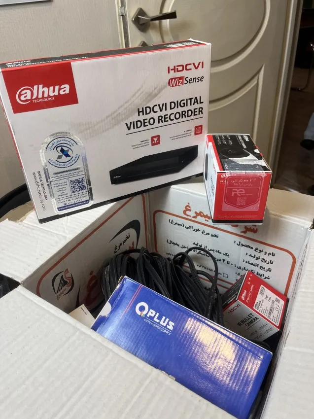 دوربین مداربسته آنالوگ داهوا مدل SE-4BP