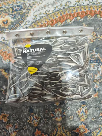 تخمه آفتابگردان خام نچرال - 100 گرم