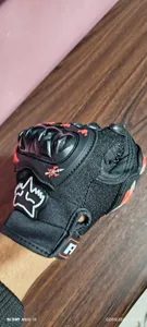 تجریه خرید دستکش موتورسواری فاکس مدل FX_08