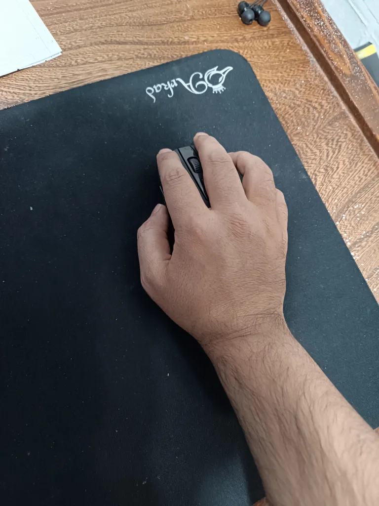 ماوس بی سیم ایسوس مدل 1600DPI