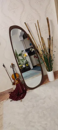 آینه مدل قدی چوبی طرح اطلس w-140