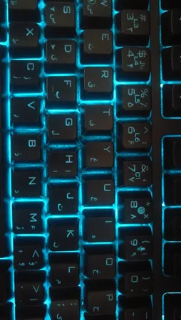 کیبورد گیمینگ تسکو مدل TK 8121، سوییچ ممبران، Full-Size، نورپردازی LED RGB